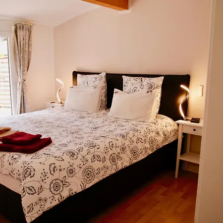 בית נופש Climatise Euronat 2 Suede *
